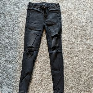 AE Low Rise Distressed Jegging | Size 4